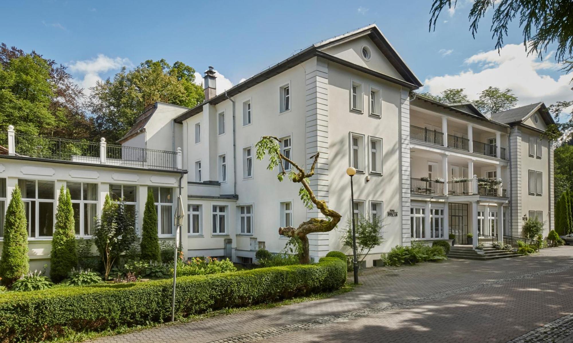 Impresja Art Resort 두슈니키 즈드로지 외부 사진